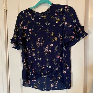 Navy Floral blouse, short sleeves